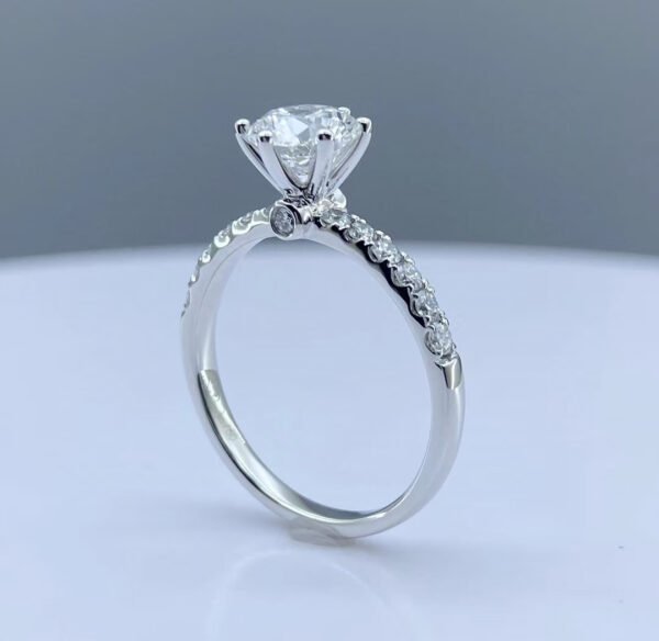 White Moonlight Six Claw Diamond Ring Artificial IGI Cultivation Diamond Women's Ring 18K White Gold Proposal - Image 3