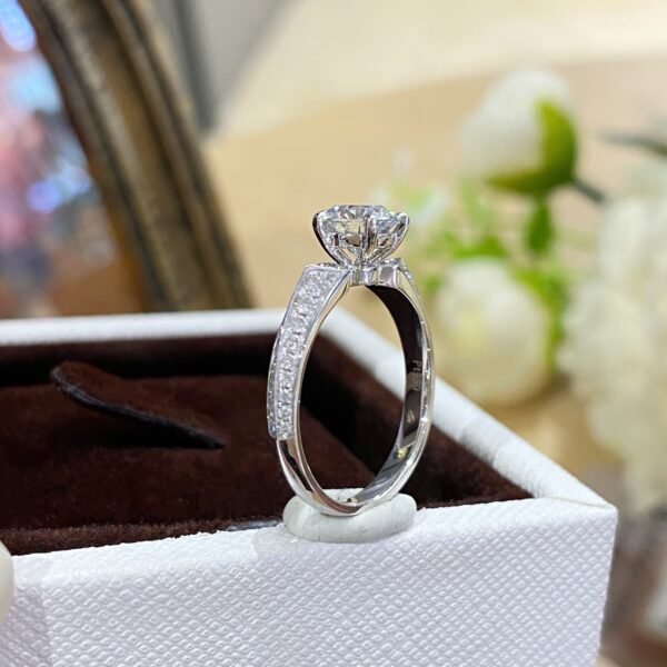 18K Gold Nocturne Full Diamond Ring