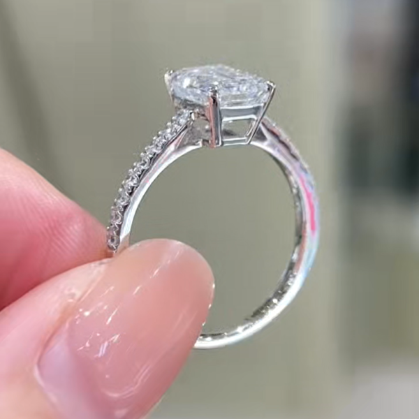 2.06ct single diamond emerald-cut ring