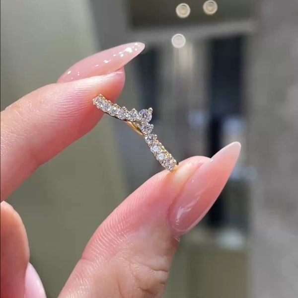 18K Yellow Gold Row Ring